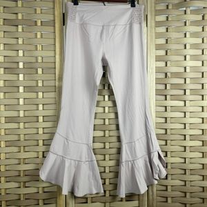 FREE PEOPLE MOVEMENT Pale Mauve Pink Ruffle Tier 70s Style Crop Active Leggings